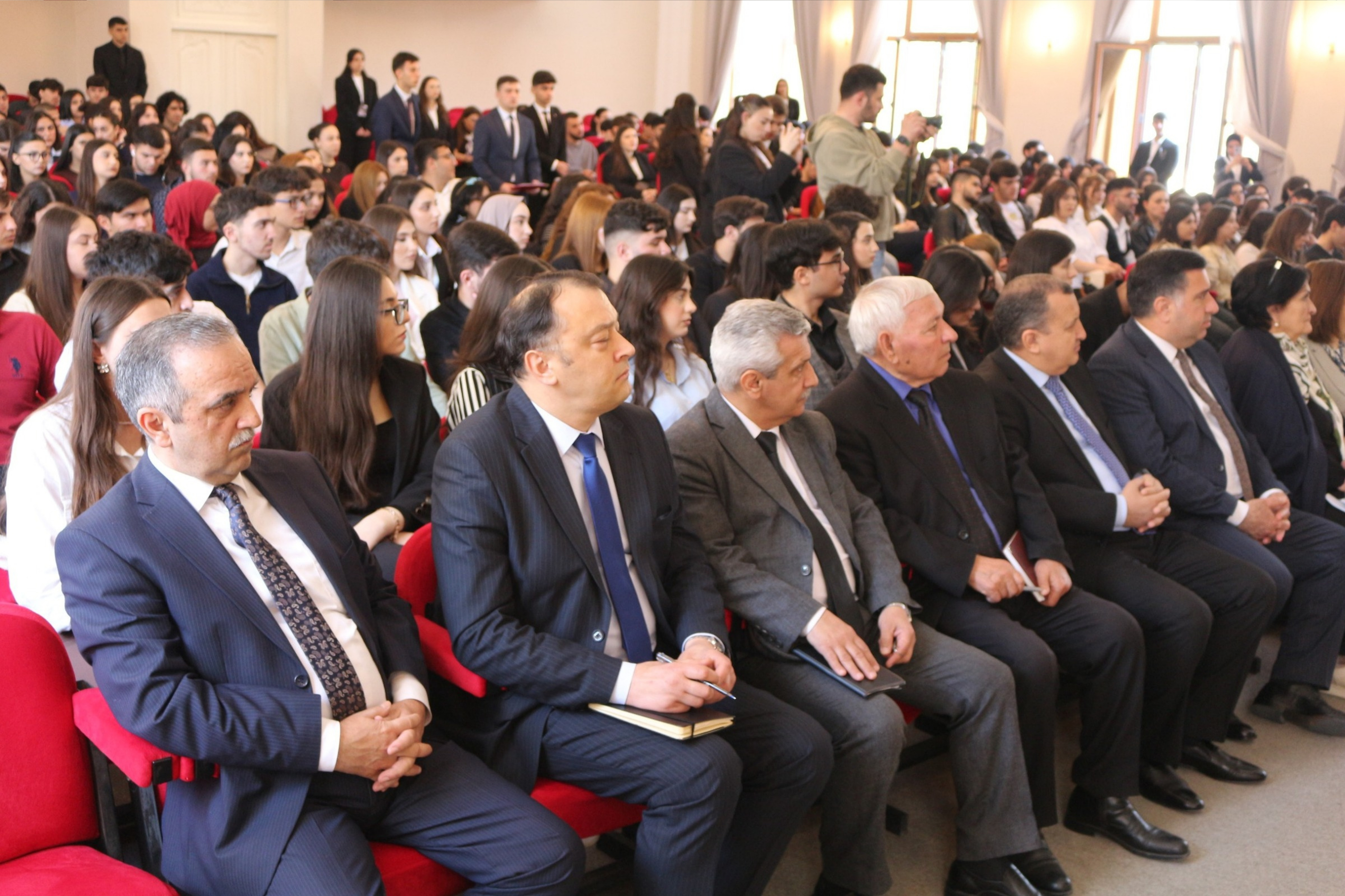  Tələbələrə “Emosional marketinq” mövzusunda təlim keçirilib