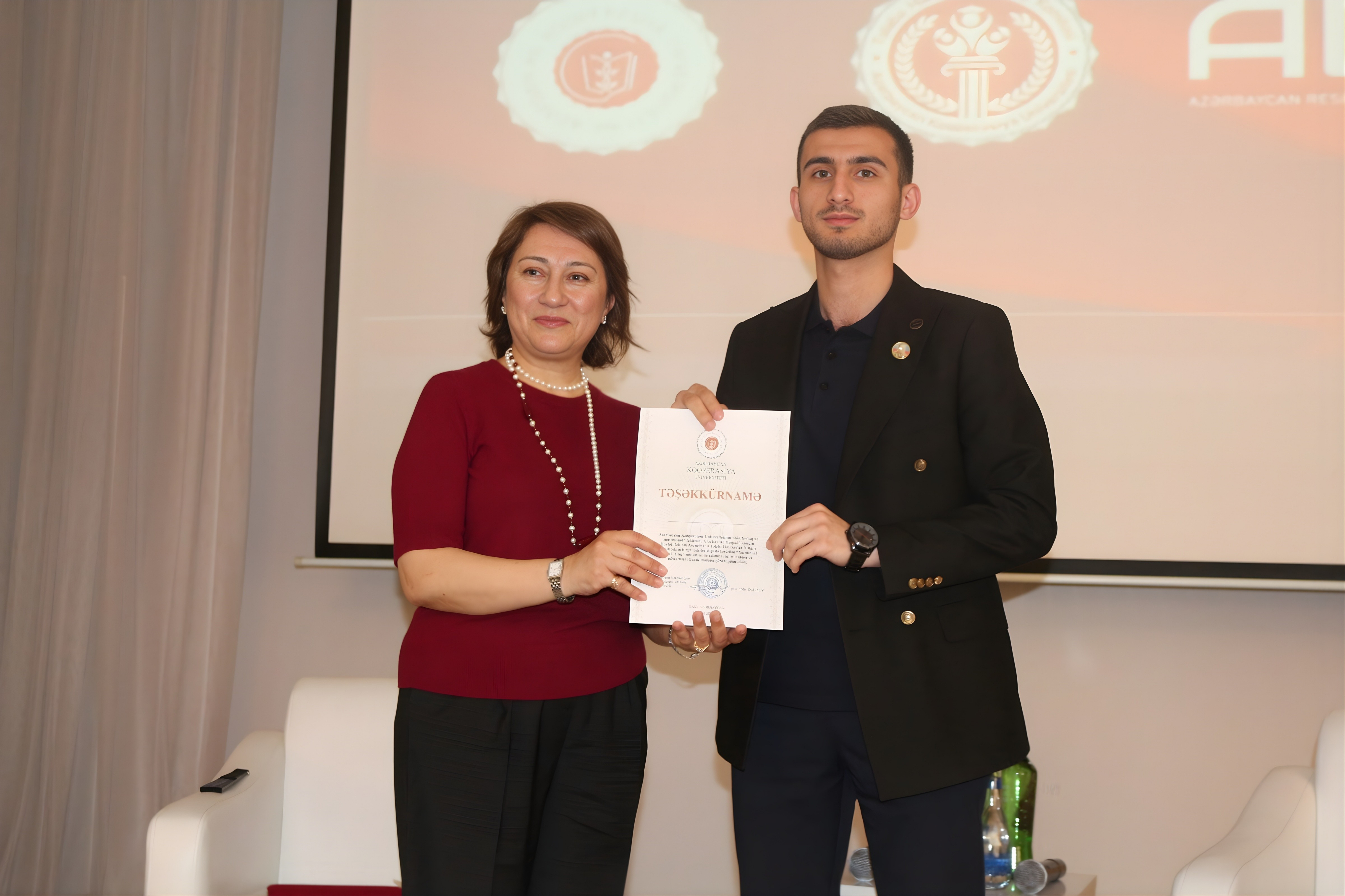  Tələbələrə “Emosional marketinq” mövzusunda təlim keçirilib