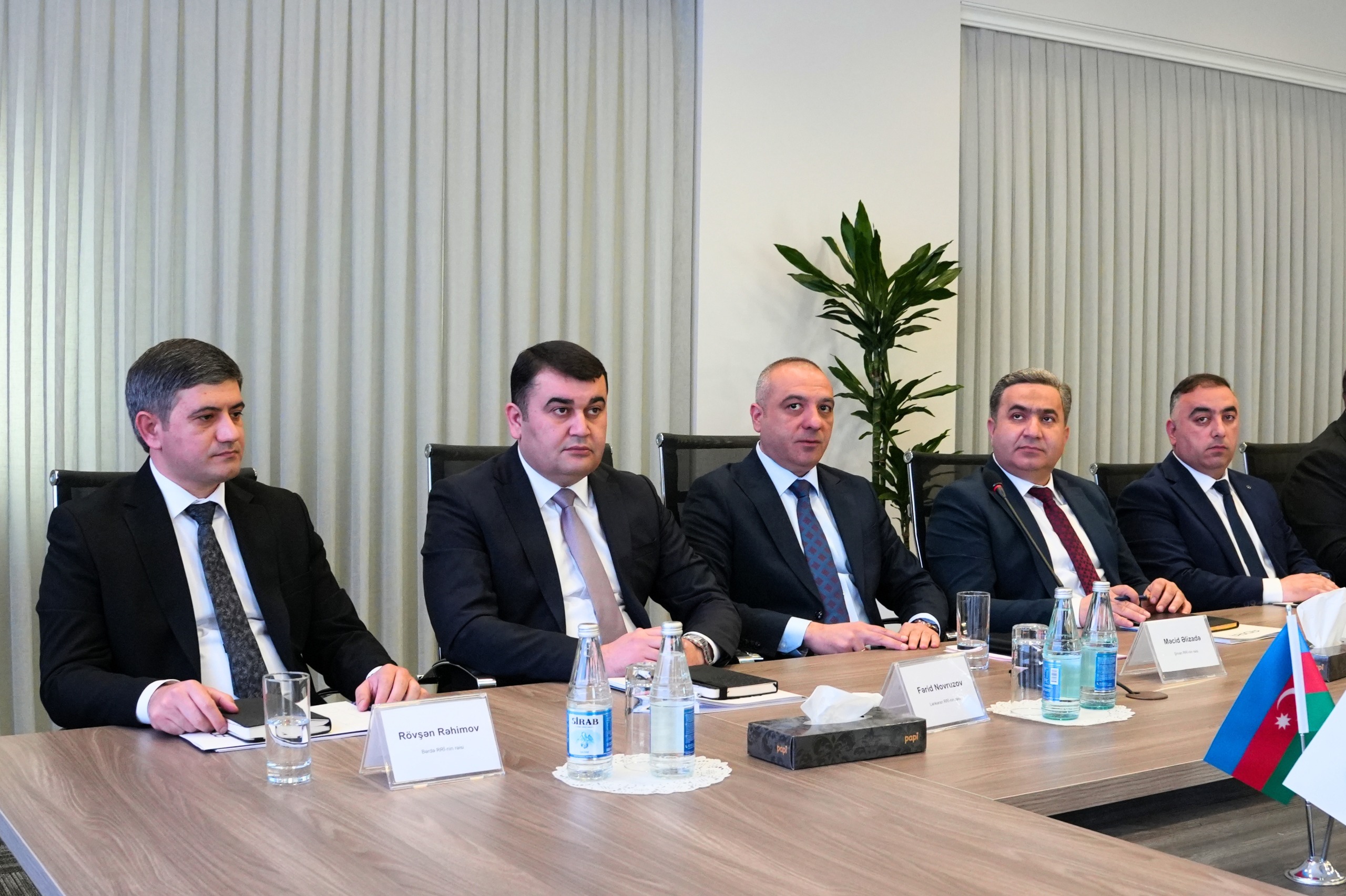  ADRA-da ərazi reklam idarələrinin hesabat iclasi keçirilib