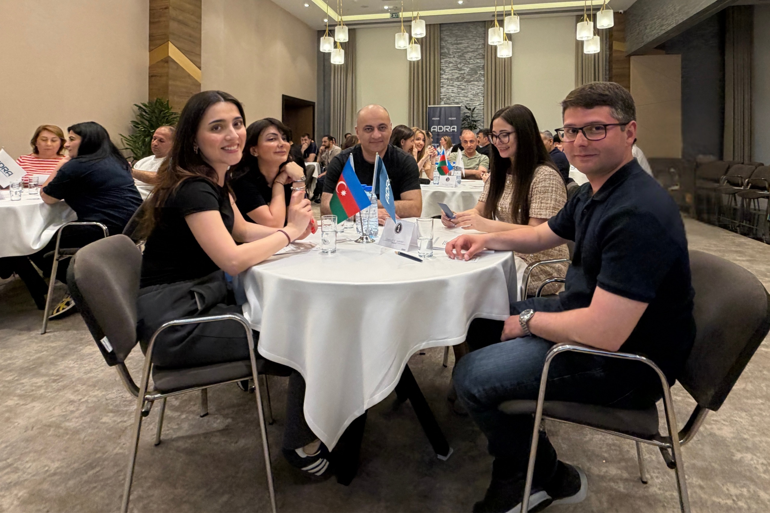  Ümümmilli Lider H.Əliyevin anadan olmasının 103-cü ildönümü münasibətilə ADRA əməkdaşları arasında intellektual yarış keçirilib