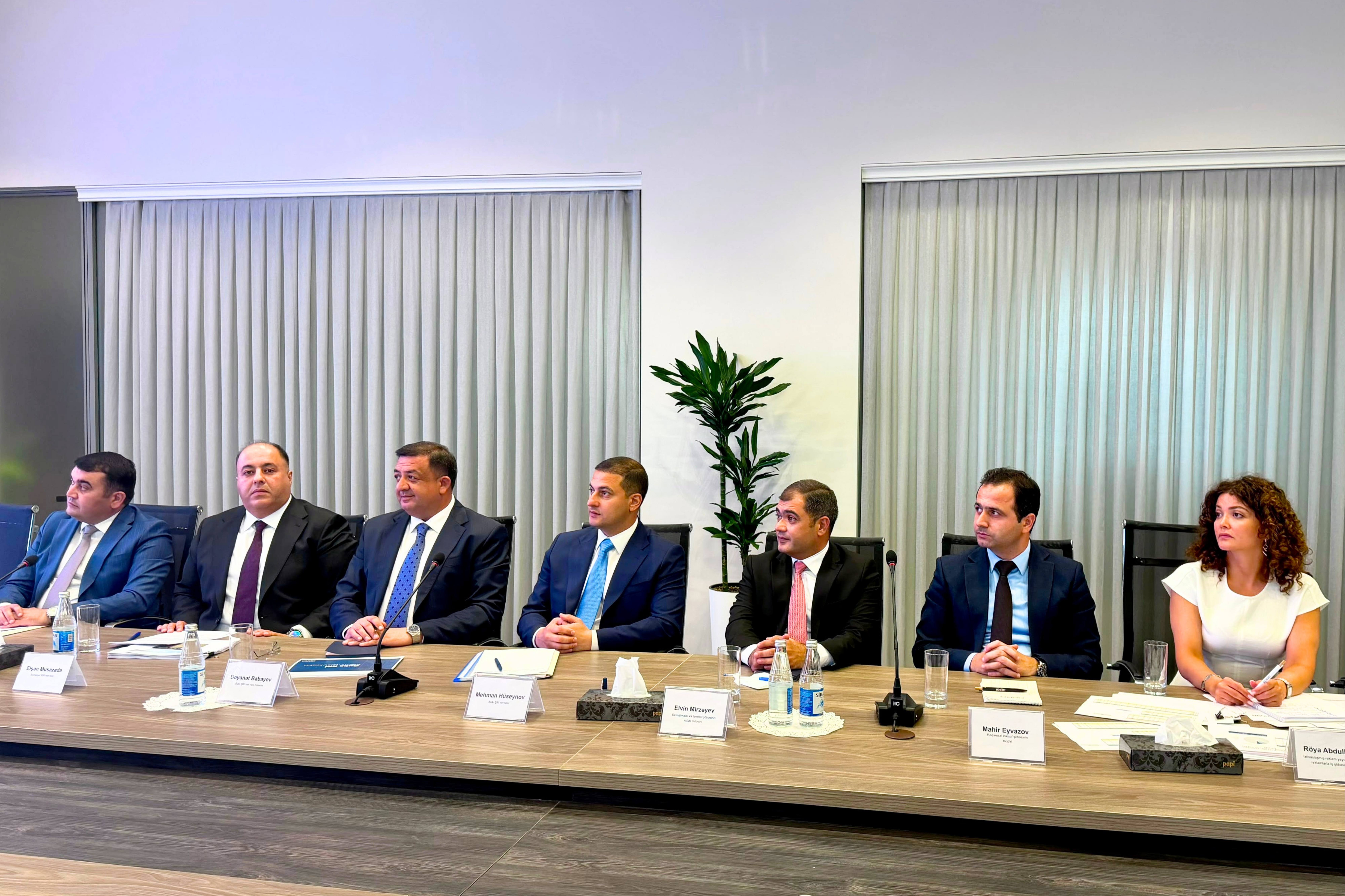  ADRA-da 2026-cı ilin ikinci rübünün hesabat iclası keçirilib